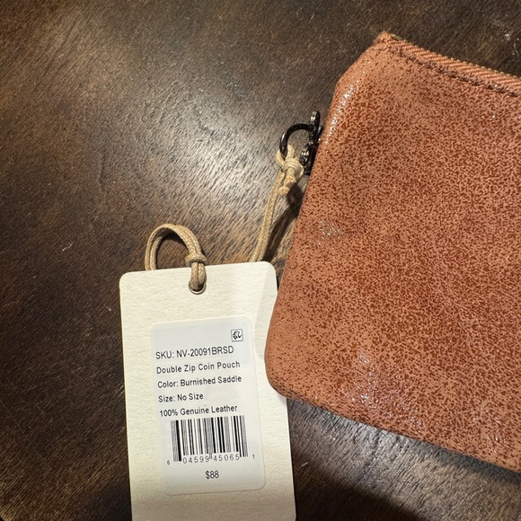 Double Zip Coin Pouch In Buffed Leather - Picture 5 of 5